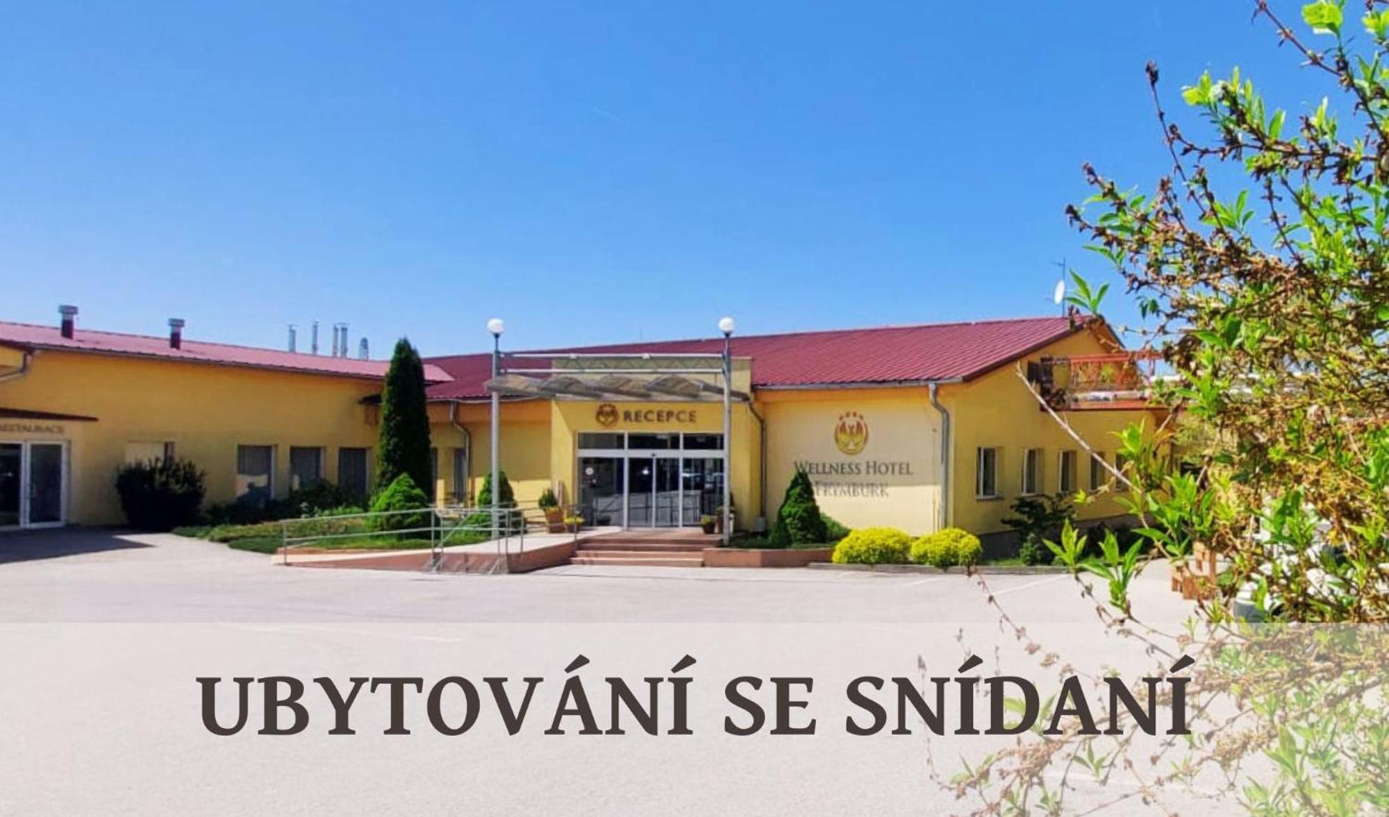 Hotel Frymburk Zewnętrze zdjęcie